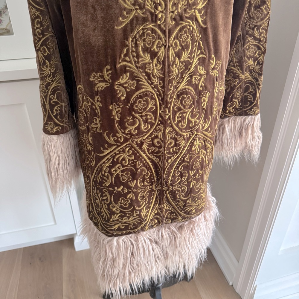 Free People Moon Glow Velvet Coat Jacket Gold Rust Fur Trim Size Large - Picture 6 of 11